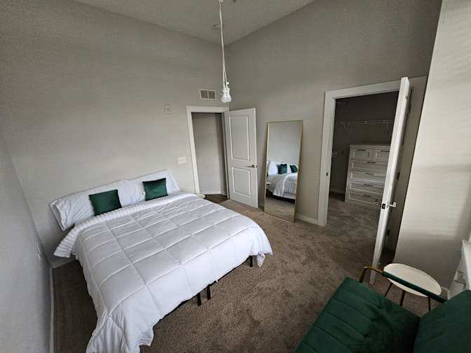 Max's room