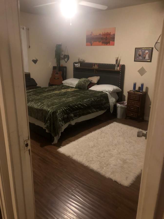 Lisa's room
