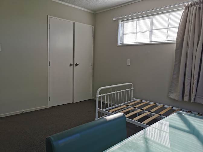 Y's room