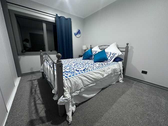 Alet's room