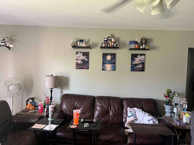 Alisa and Halina's room