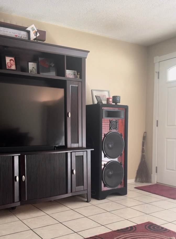 Lisa's room