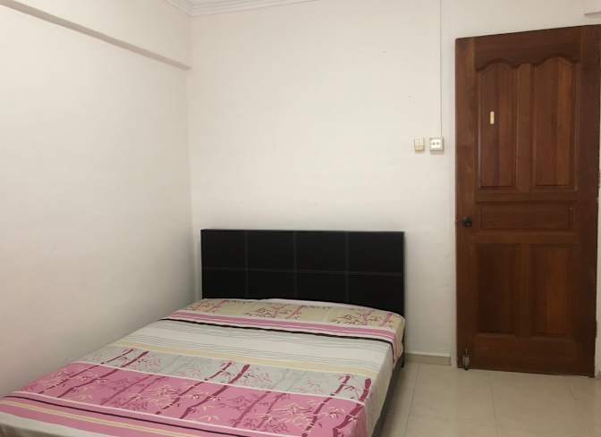 Riz's room