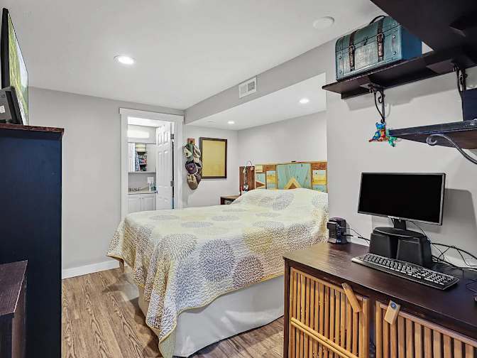 Cassandra's room