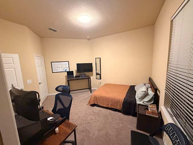 tommy's room