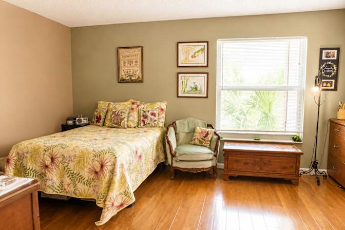 Lori's room