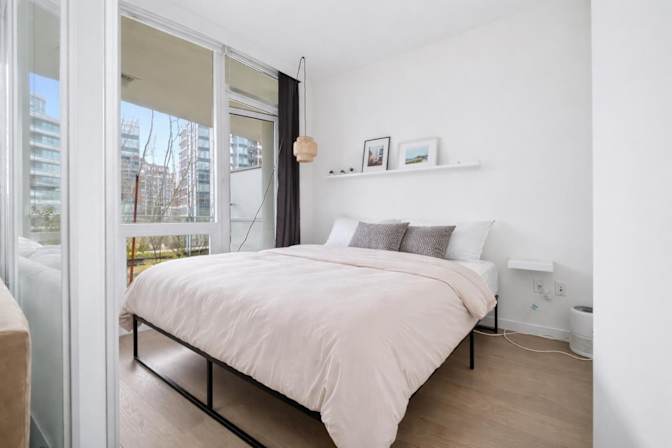 Ramon Alexander's room