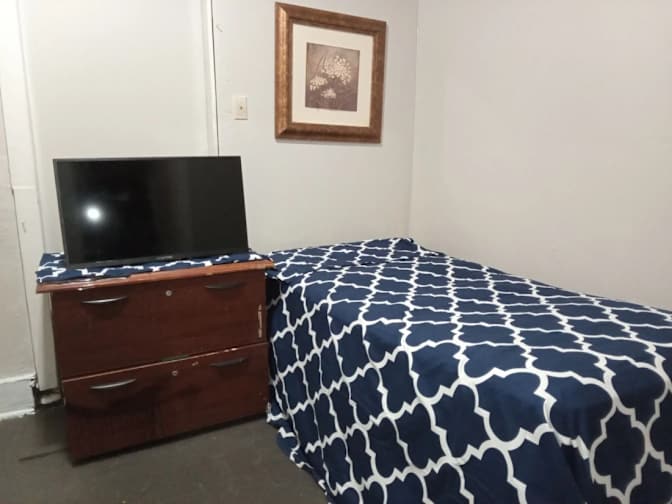 Eric Adams's room