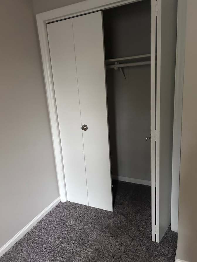 Brad Johnson's room