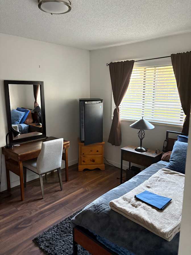 Greg's room