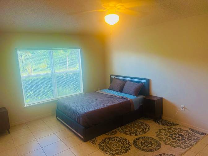 Yanique H Montima's room