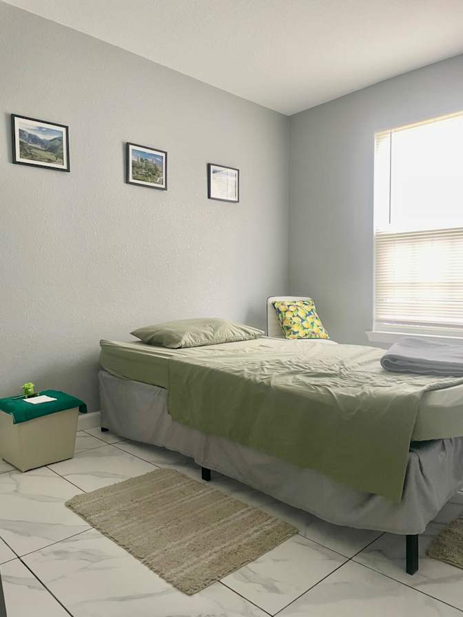 PadSplit's room