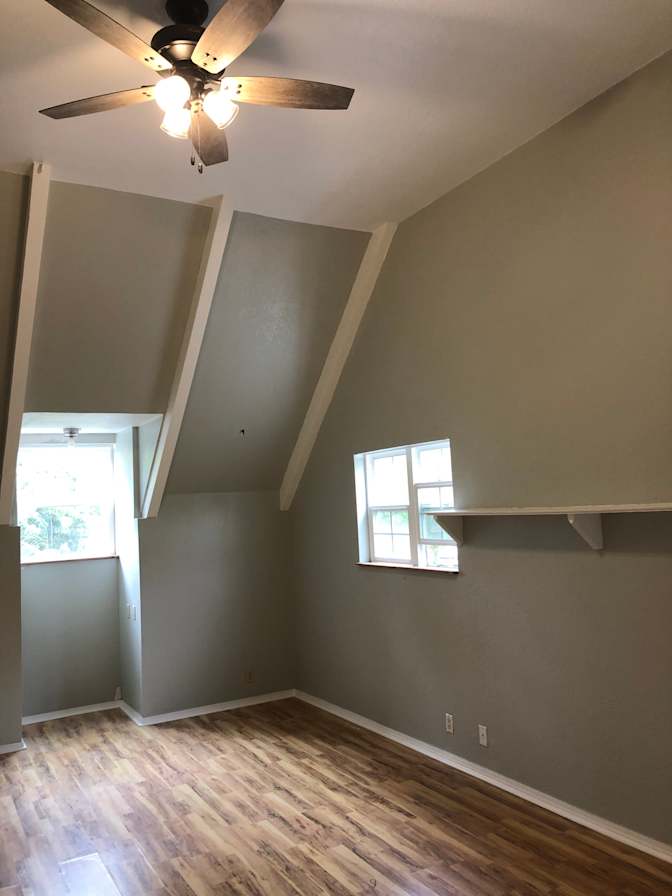 Lisa's room