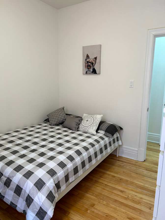 Carole's room