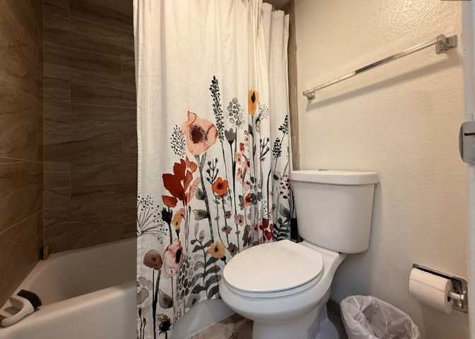 Sierra Lee's room