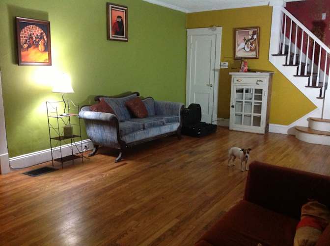 Andrea's room