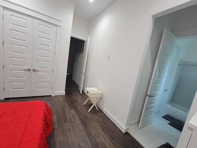 FRANKLIN's room