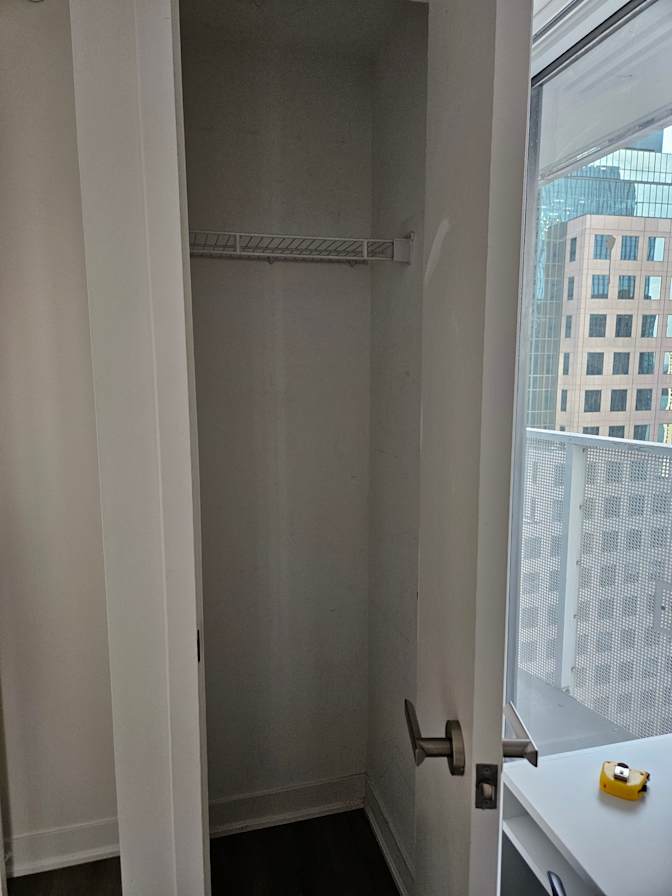 Tian's room
