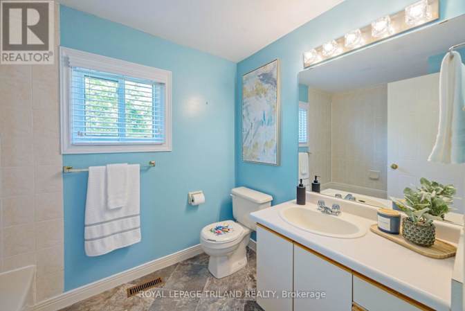 Zafer Alabbas's room