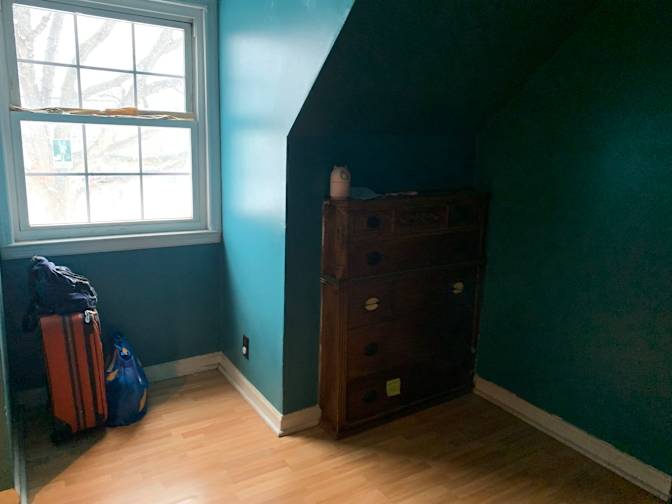 SONNIA's room