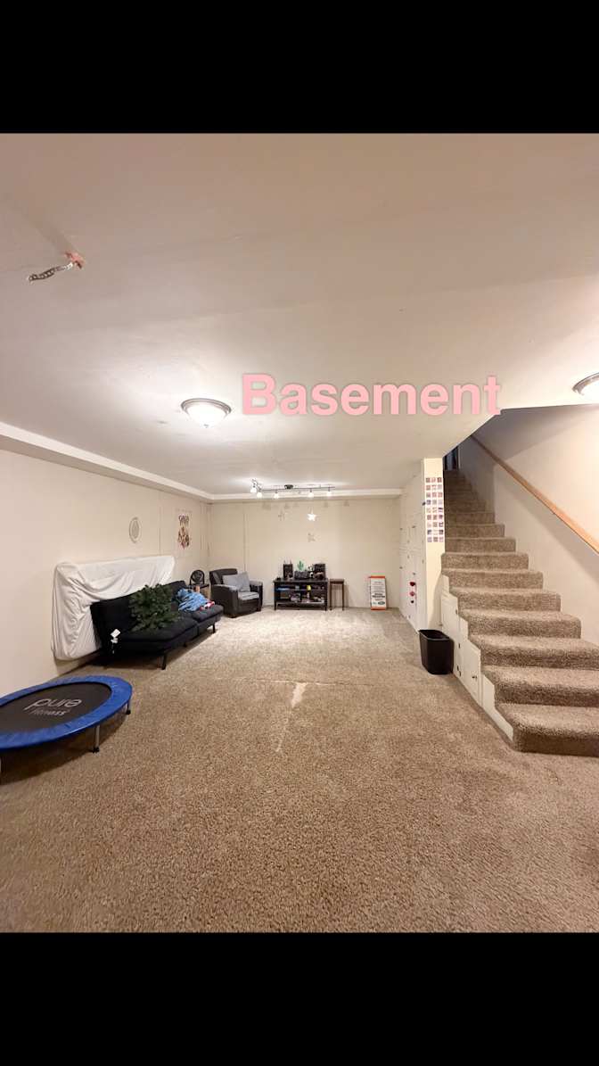 Kiersten Emily Aleysia Reagan's room
