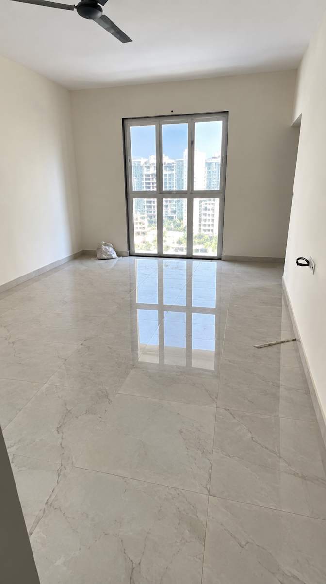 Riya Thorbole's room