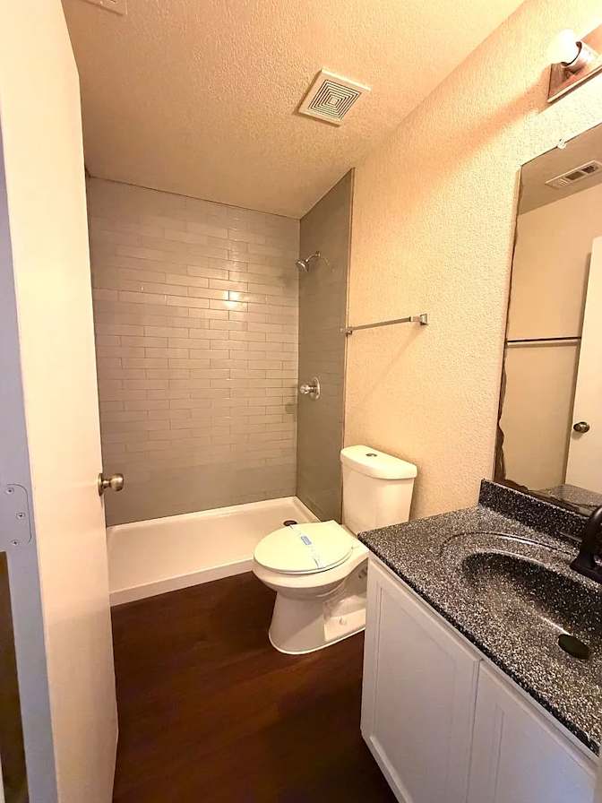 Brett's room
