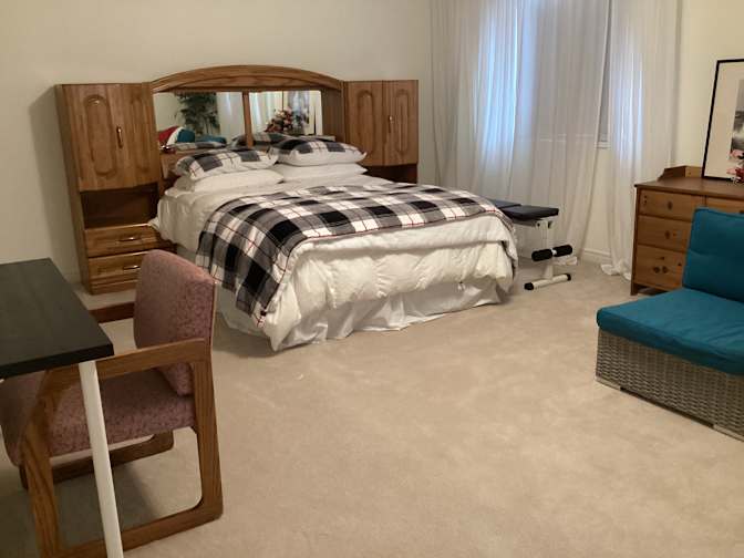 Oscar's room