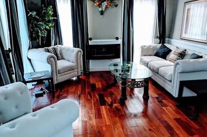 Susan Altschuler's room