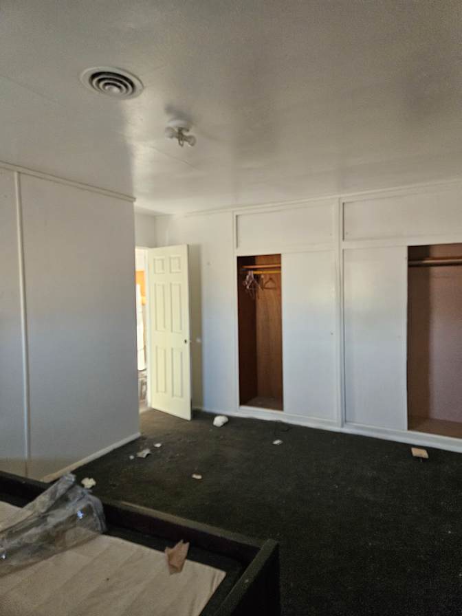 Alberto's room