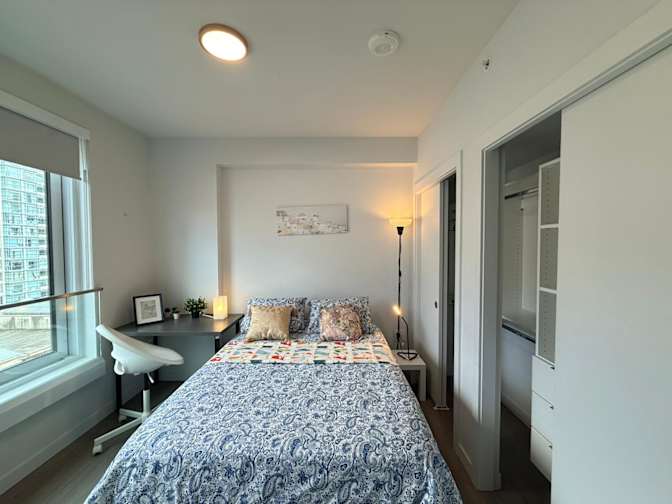 Attila's room