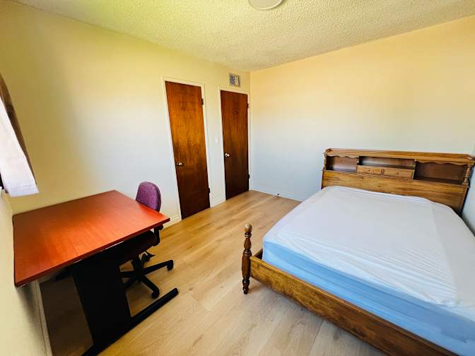 Charlene Le's room