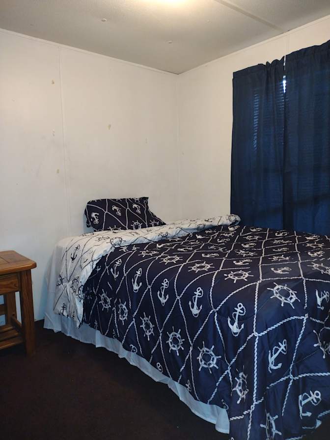 Mykh's room