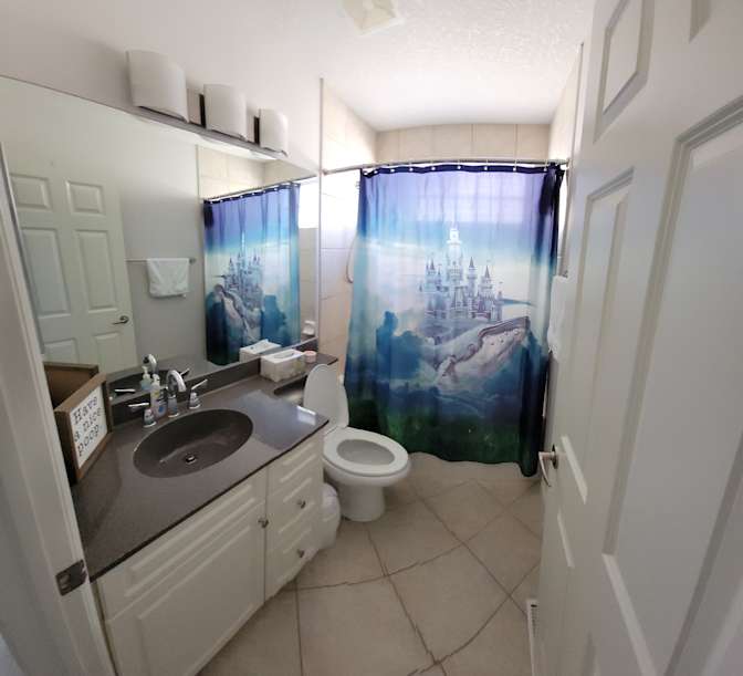 Andrea's room