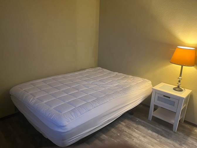 Vale's room