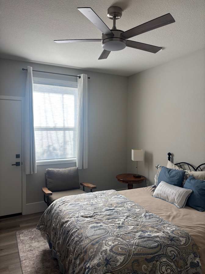 Andy Pon's room