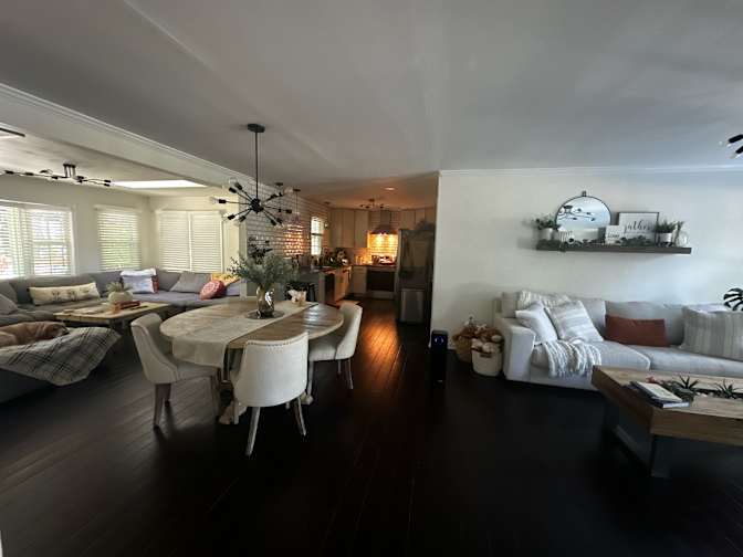 Carmen's room