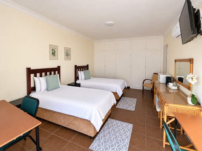 YouRooms's room