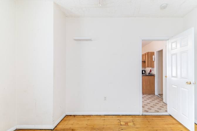 Sam June's room