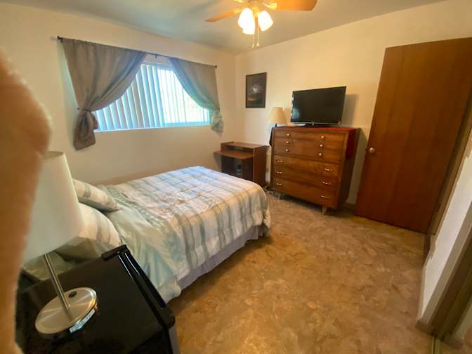 Loreena's room