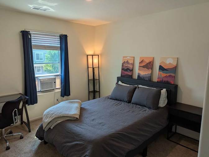 Levi's room