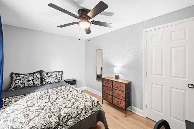 PadSplit's room