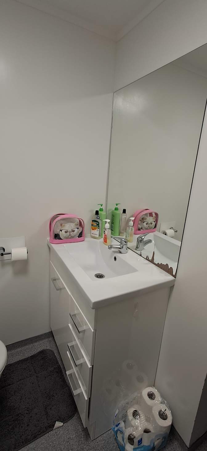 Hereiti's room