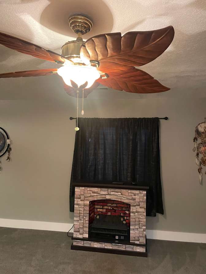 Cindi's room