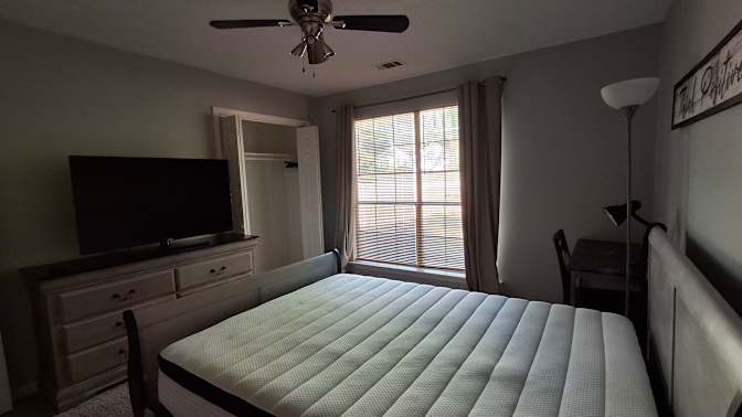 Igy's room