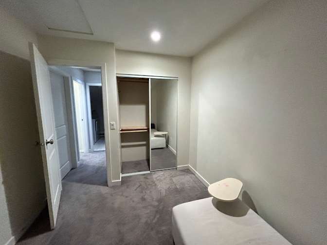 Jon's room