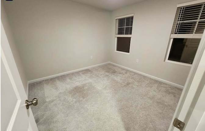 Alcove Rooms's room