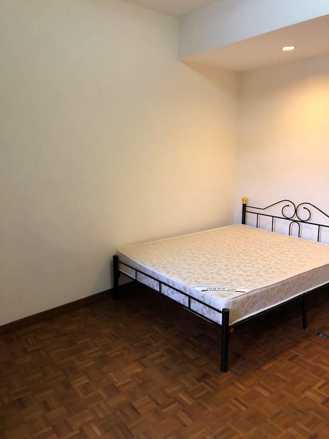 Joseph Ma 's room