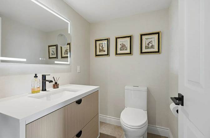 Mathieu Gaudreault's room