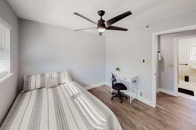 PadSplit's room